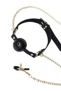 Knebel z zaciskami łańcuszkami na sutki sex bdsm Knebel z zaciskami łańcuszkami na sutki sex bdsm