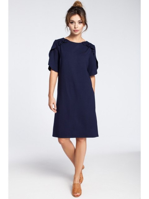 B035 Elegancka sukienka midi z falbankami B035 Elegancka sukienka midi z falbankami