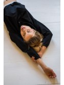 LA103 Krótka bluza z gumą logowaną