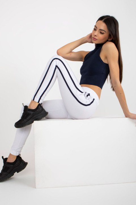 Spodnie Dresowe Model LO-DR-LK-238.09 White - Rue Paris Rue Paris Spodnie Dresowe Model LO-DR-LK-238.09 White - Rue Paris Rue Paris