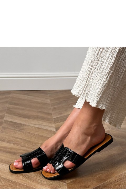 Sandał Klapki Model Sarini DM461 Black - PRIMO PRIMO Sandał Klapki Model Sarini DM461 Black - PRIMO PRIMO