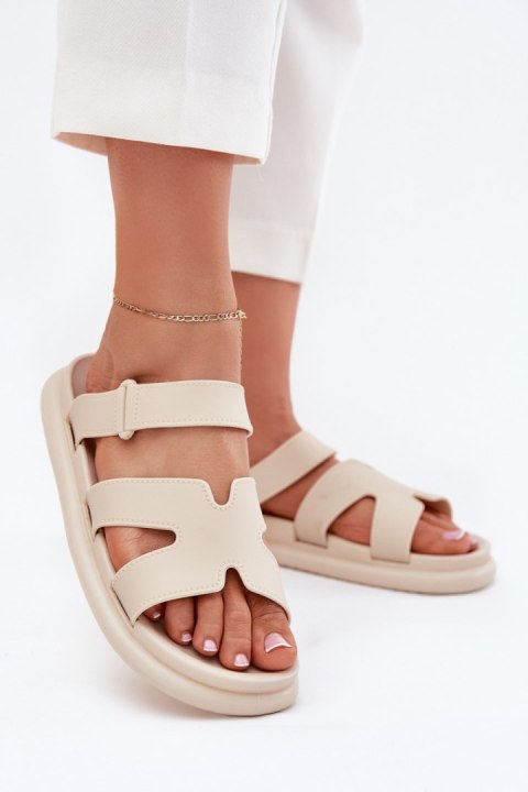 Sandał Klapki Model Tavirae CK321P Beige - Step in style Step in style