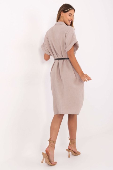 Sukienka Model MI-SK-A2494.99 Dark Beige - Italy Moda Italy Moda Sukienka Model MI-SK-A2494.99 Dark Beige - Italy Moda Italy Moda