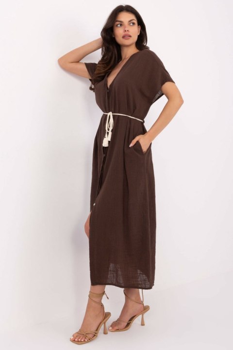 Sukienka Model TW-SK-BI-2022126.59 Dark Brown - Och Bella Och Bella Sukienka Model TW-SK-BI-2022126.59 Dark Brown - Och Bella Och Bella