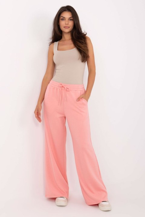 Spodnie Dresowe Model RV-DR-A611.52 Brzoskwinia - Relevance Relevance