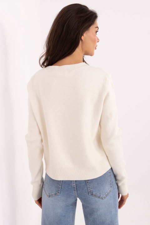 Sweter Damski Model IT-SW-98300.69 Ecru - Italy Moda Italy Moda Sweter Damski Model IT-SW-98300.69 Ecru - Italy Moda Italy Moda