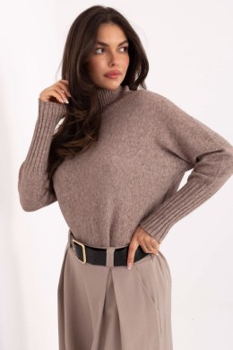 Golf Damski Model IT-SW-8003.18P Dark Beige - Rue Paris Rue Paris