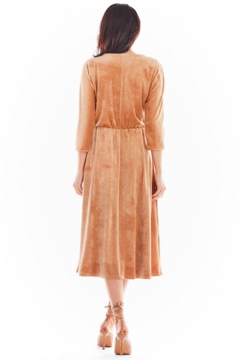 Sukienka Model A407 Welur Beige - awama Awama Sukienka Model A407 Welur Beige - awama Awama