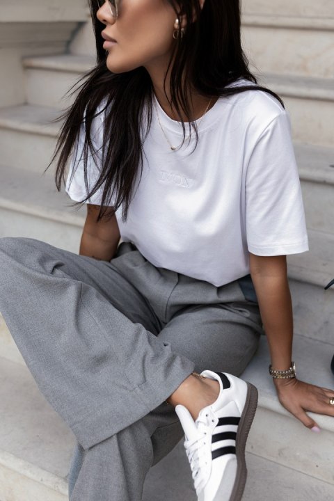 Tshirt Damski Model B57 White - IVON IVON Tshirt Damski Model B57 White - IVON IVON