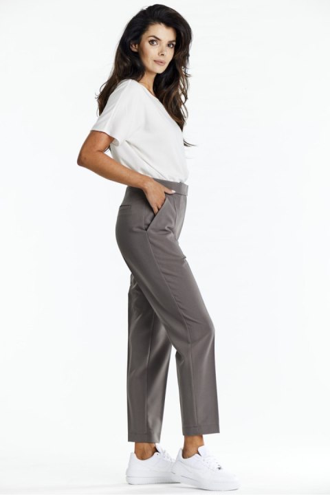 Spodnie Damskie Model A675 Taupe - awama Awama Spodnie Damskie Model A675 Taupe - awama Awama