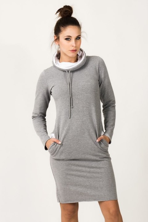 Sukienka Model Kaja 7 Light Grey/White - Tessita Tessita Sukienka Model Kaja 7 Light Grey/White - Tessita Tessita
