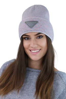 NAOMI beanie czapka zimowa z aplikacją kolor ekru - Kamea Kamea