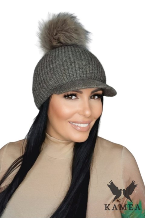 NASIRA NATURAL POMPON zimowa czapka damska kolor brązowy - Kamea Kamea NASIRA NATURAL POMPON zimowa czapka damska kolor brązowy - Kamea Kamea