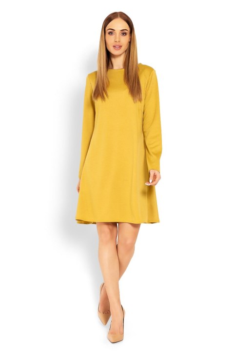 Sukienka Model 1359 Musztard - PeeKaBoo PeeKaBoo Sukienka Model 1359 Musztard - PeeKaBoo PeeKaBoo