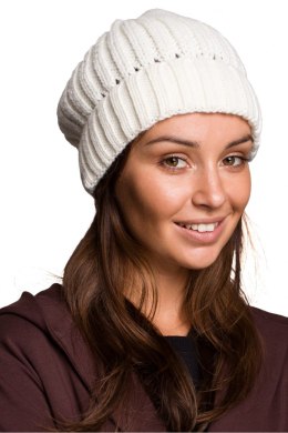 Czapka Damska Model BK058 Ecru - BE Knit BE Knit