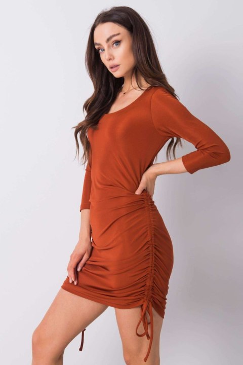 Sukienka Model TW-SK-BL-003.91 Dark Orange - Och Bella Och Bella Sukienka Model TW-SK-BL-003.91 Dark Orange - Och Bella Och Bella