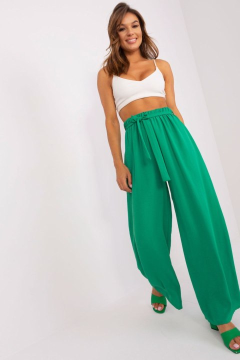Spodnie Damskie Model TW-SP-BI-2086.24P Green - Och Bella Och Bella Spodnie Damskie Model TW-SP-BI-2086.24P Green - Och Bella Och Bella