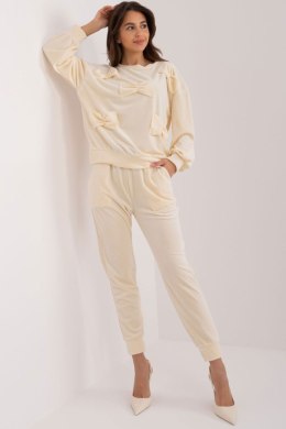 Spodnie Komplet Model DHJ-KMPL-8850.68 Ecru - Italy Moda Italy Moda