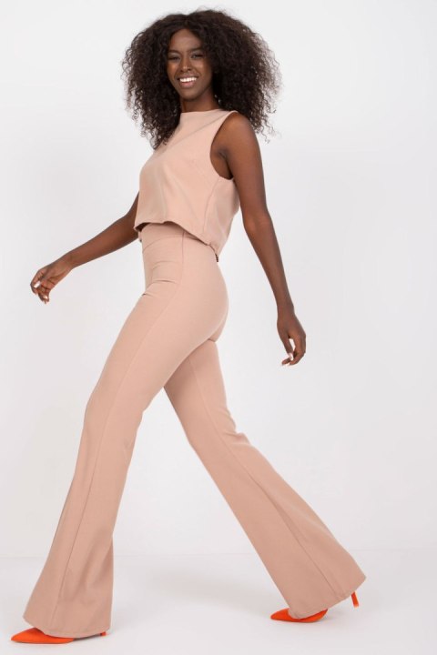 Spodnie Komplet Model DHJ-KMPL-6323.18 Light Pink - Italy Moda Italy Moda Spodnie Komplet Model DHJ-KMPL-6323.18 Light Pink - Italy Moda Italy Moda