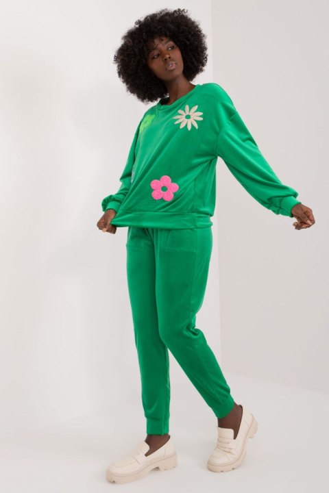 Spodnie Komplet Model DHJ-KMPL-8655.05 Green - Italy Moda Italy Moda Spodnie Komplet Model DHJ-KMPL-8655.05 Green - Italy Moda Italy Moda