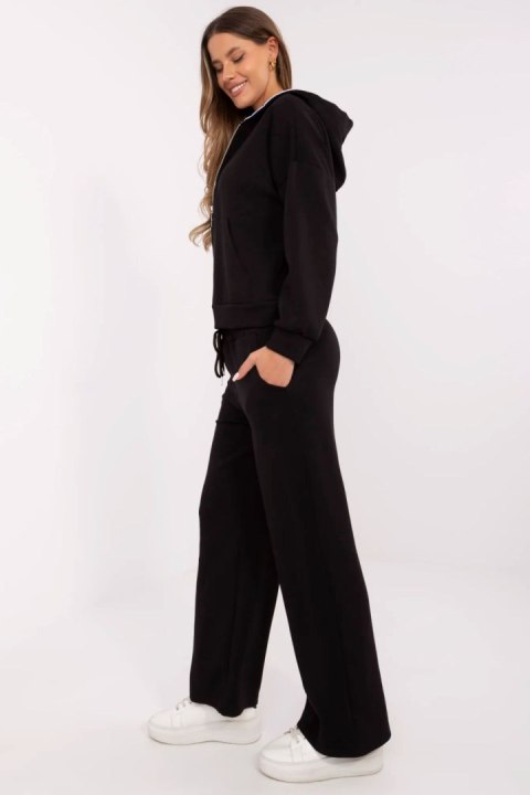 Spodnie Komplet Model MI-KMPL-K6112.68 Black - Italy Moda Italy Moda Spodnie Komplet Model MI-KMPL-K6112.68 Black - Italy Moda Italy Moda