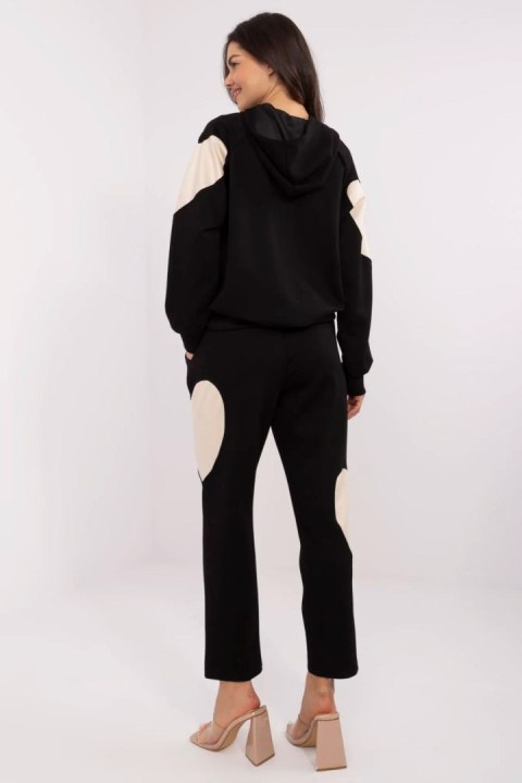 Spodnie Komplet Model MI-KMPL-M6156.98 Black - Italy Moda Italy Moda Spodnie Komplet Model MI-KMPL-M6156.98 Black - Italy Moda Italy Moda