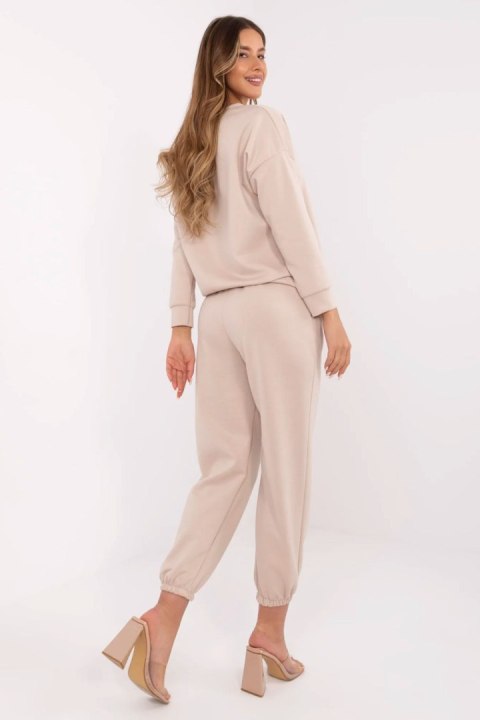 Spodnie Komplet Model MI-KMPL-M6162.30 Beige - Italy Moda Italy Moda Spodnie Komplet Model MI-KMPL-M6162.30 Beige - Italy Moda Italy Moda