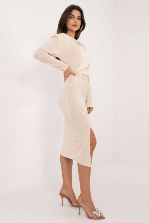 Sukienka Model DHJ-SK-18206.67 Light Beige - Italy Moda Italy Moda Sukienka Model DHJ-SK-18206.67 Light Beige - Italy Moda Italy Moda
