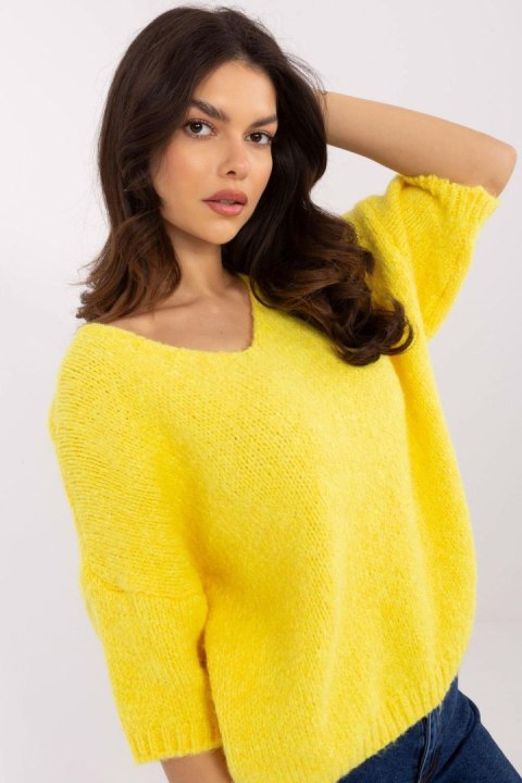 Sweter Damski Model MI-SW-2103.07 Yellow - Italy Moda Italy Moda Sweter Damski Model MI-SW-2103.07 Yellow - Italy Moda Italy Moda