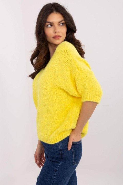 Sweter Damski Model MI-SW-2103.07 Yellow - Italy Moda Italy Moda Sweter Damski Model MI-SW-2103.07 Yellow - Italy Moda Italy Moda