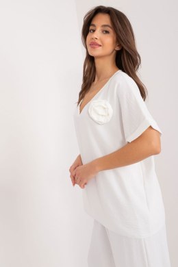 Bluzka Model DHJ-BZ-8368.02 Ecru - Italy Moda Italy Moda