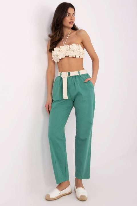Spodnie Damskie Model DHJ-SP-20506.79 Pistacja - Italy Moda Italy Moda Spodnie Damskie Model DHJ-SP-20506.79 Pistacja - Italy Moda Italy Moda