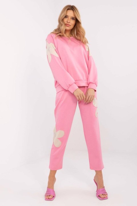 Spodnie Komplet Model MI-KMPL-M6122.60 Pink - Italy Moda Italy Moda Spodnie Komplet Model MI-KMPL-M6122.60 Pink - Italy Moda Italy Moda