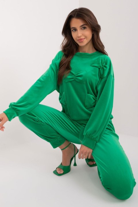 Spodnie Komplet Model DHJ-KMPL-8850.68 Green - Italy Moda Italy Moda