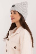 Czapka Model JK-CZ-51.18 Grey - Rue Paris Rue Paris Czapka Model JK-CZ-51.18 Grey - Rue Paris Rue Paris