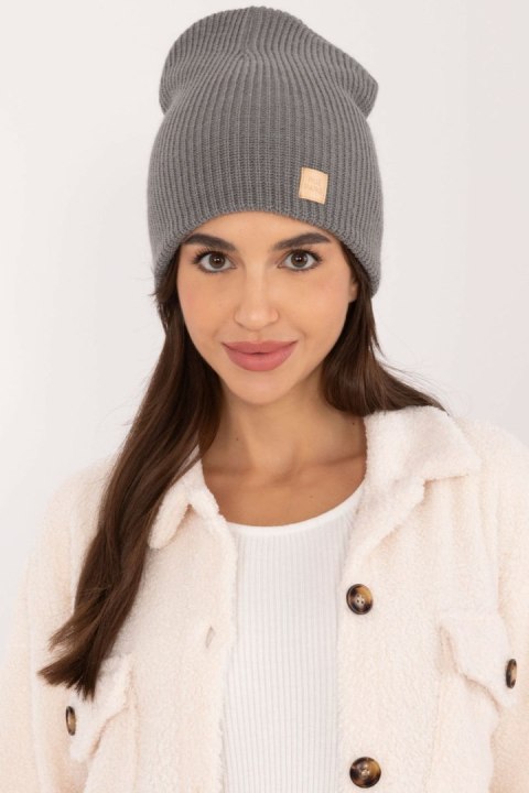 Czapka Model JK-CZ-50.25 Dark Grey - Rue Paris Rue Paris Czapka Model JK-CZ-50.25 Dark Grey - Rue Paris Rue Paris