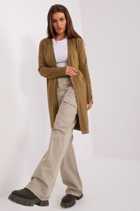 Sweter Kardigan Model AT-SW-2333.31X Oliwka - AT AT Sweter Kardigan Model AT-SW-2333.31X Oliwka - AT AT