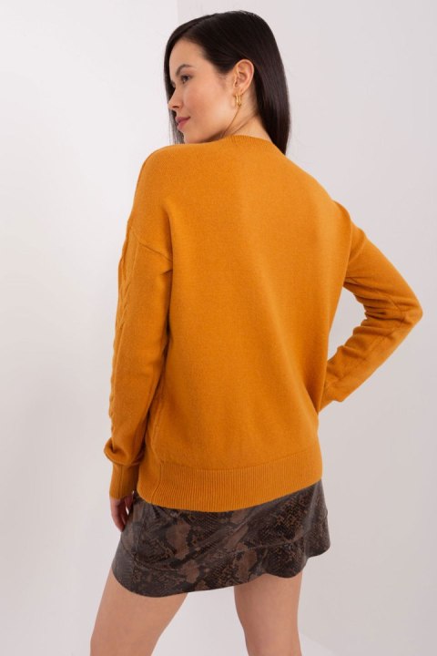 Sweter Damski Model AT-SW-2340.22 Dark Yellow - AT AT Sweter Damski Model AT-SW-2340.22 Dark Yellow - AT AT