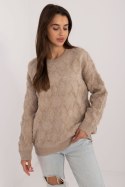 Sweter Damski Model AT-SW-2361.61 Beige - AT AT Sweter Damski Model AT-SW-2361.61 Beige - AT AT