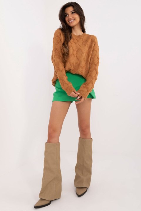 Sweter Damski Model AT-SW-2361.61 Light Brown - AT AT Sweter Damski Model AT-SW-2361.61 Light Brown - AT AT