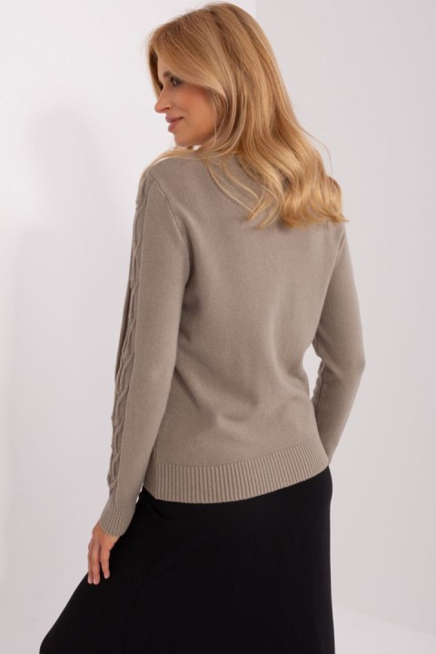 Sweter Damski Model AT-SW-2329.98P Dark Beige - AT AT Sweter Damski Model AT-SW-2329.98P Dark Beige - AT AT