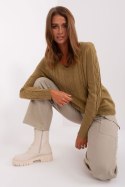 Sweter Damski Model AT-SW-2329.98P Oliwka - AT AT Sweter Damski Model AT-SW-2329.98P Oliwka - AT AT