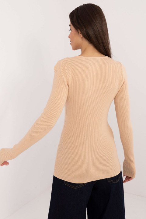 Sweter Damski Model AT-SW-2332-2.62 Beige - AT AT Sweter Damski Model AT-SW-2332-2.62 Beige - AT AT