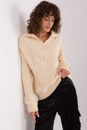 Sweter Damski Model AT-SW-2349-2.27 Light Beige - AT AT Sweter Damski Model AT-SW-2349-2.27 Light Beige - AT AT