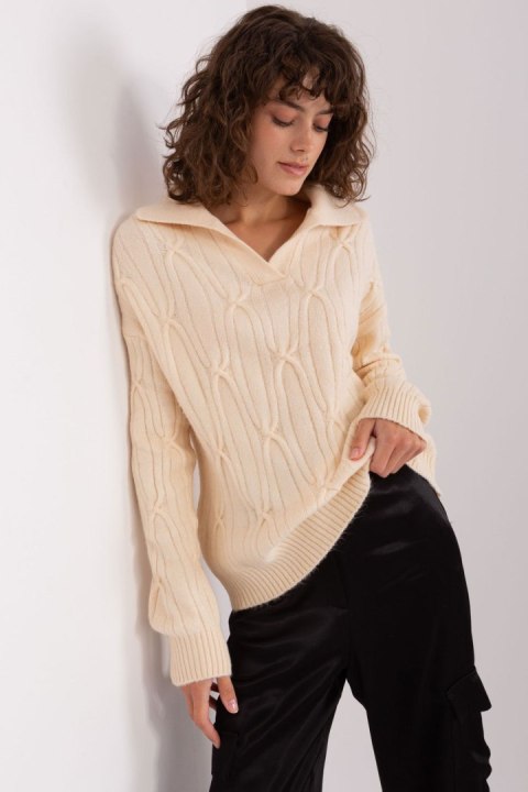 Sweter Damski Model AT-SW-2349-2.27 Light Beige - AT AT Sweter Damski Model AT-SW-2349-2.27 Light Beige - AT AT