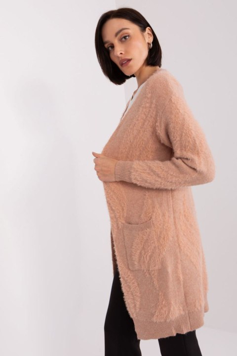 Sweter Kardigan Model AT-SW-234501.00P Brzoskwinia - AT AT Sweter Kardigan Model AT-SW-234501.00P Brzoskwinia - AT AT