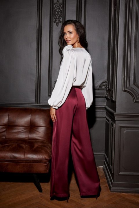 Spodnie Damskie Model Elsa BOR SPD034 Bordo - Roco Fashion Roco Fashion Spodnie Damskie Model Elsa BOR SPD034 Bordo - Roco Fashion Roco Fashion