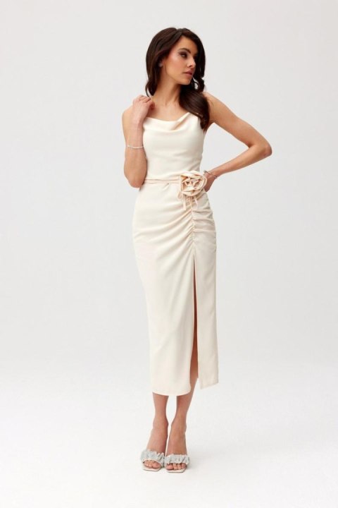 Sukienka Model Maribel BEJ SUK0480 Light Beige - Roco Fashion Roco Fashion Sukienka Model Maribel BEJ SUK0480 Light Beige - Roco Fashion Roco Fashion