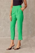 Spodnie Damskie Model ZIE 0015 7/8 Green - Roco Fashion Roco Fashion Spodnie Damskie Model ZIE 0015 7/8 Green - Roco Fashion Roco Fashion
