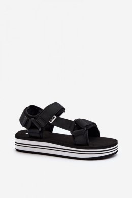 Sandały Model Lee Cooper LCW-24-05-2753 Black/White - Step in style Step in style